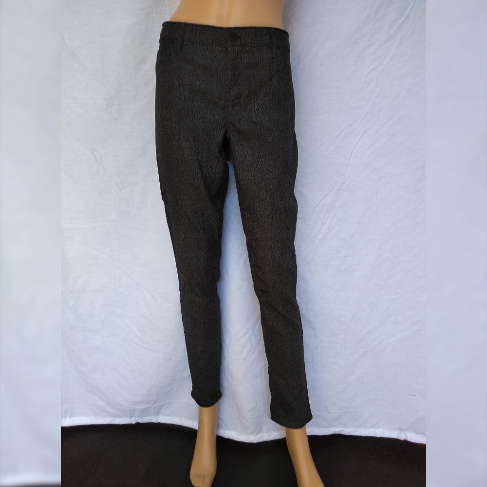 Calvin Klein Jeans. Size 10